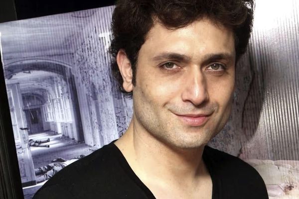 له شهرت څخه تر هېرېدو: شایني اهوجا اوس له خپلې کورنۍ سره په فلیپین کې مېشت دی