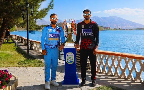 تیم بند امیر با کاپیتانی حشمتالله شهیدی، قهرمان رقابتهای کریکت ٢٠ آوره جام «قوشتپه» شد