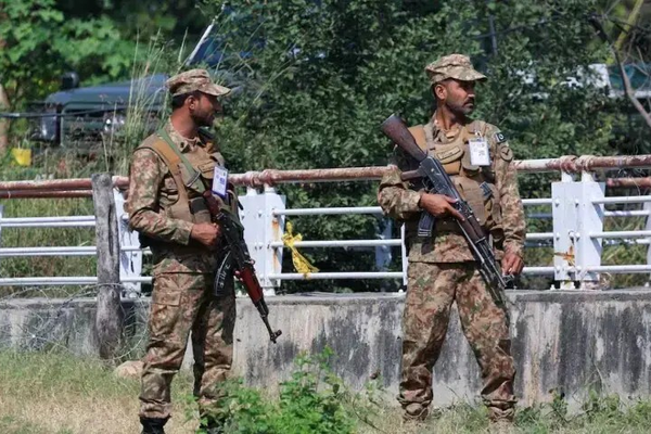 د خیبر پښتونخوا په بنو کې د پاکستاني ځواکونو د عملیاتو پرمهال ۲۲ وسلهوال وژل شوي دي