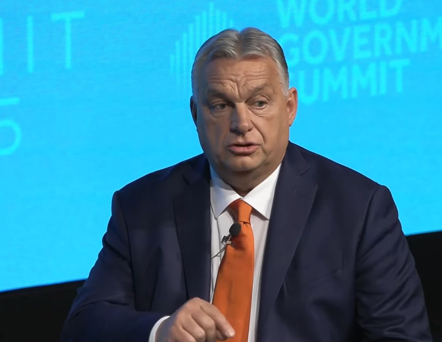 د هنګري لومړی وزیر: اوکراین د اروپايي ټولنې پر «افغانستان» بدلیدونکی دی