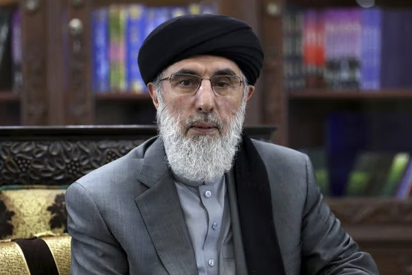 حکمتیار پر خوست او ننګرهار د پاکستان بریدونه پاروونکي وبلل