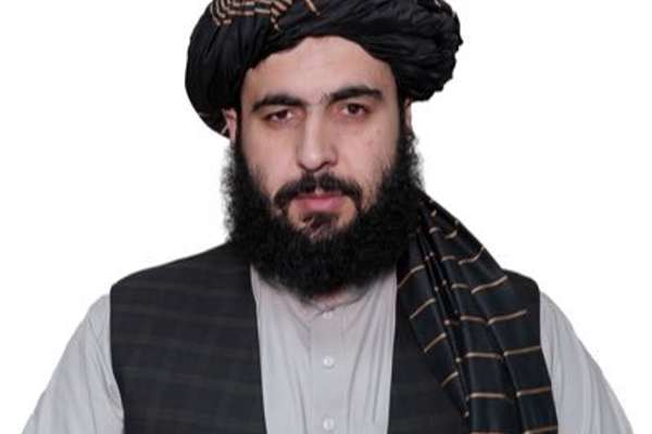 حمدالله فطرت: د لارو بندېدو او پر کډوالو د فشارونو زیاتېدو مسوول پاکستان دی