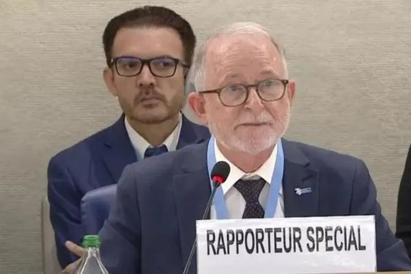 ریچارډ بېنټ: پاکستان باید د هغه افغانانو له جبري ستنولو ډډه وکړي چې له ګواښ سره مخ دي