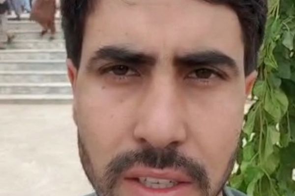 له هبتالله وېره؛ له تاجکستانه اېستل شوي افغان کډوال د طالبانو له مشر څخه بښنه وغوښته
