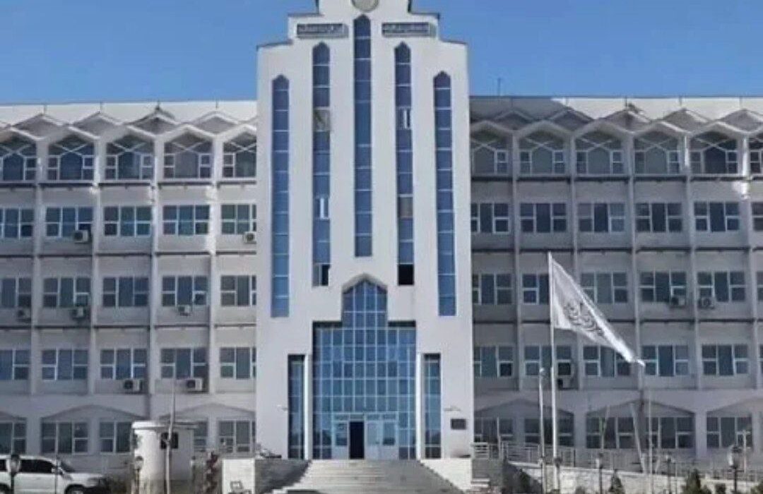 طالبان می‌گوید در یک ماه گذشته ۸۰ هزار جریب زمین را مسترد کرده است