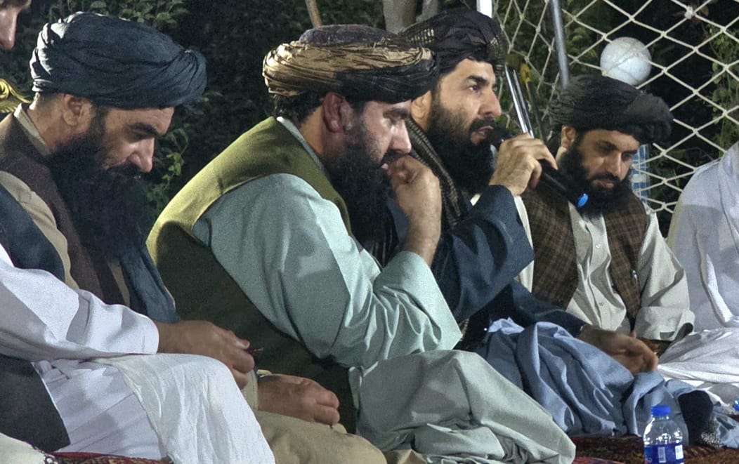 یوسف وفا په شمال کې د احتمالي ګواښونو د مخنیوي لپاره ځايي جنګیالیو ته د چمتووالي امر کړی