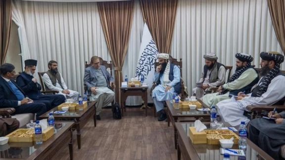 رهبران احزاب سیاسی و مذهبی پاکستان خواستار گفتوگو در سطح حکومت با طالبان افغان شدند