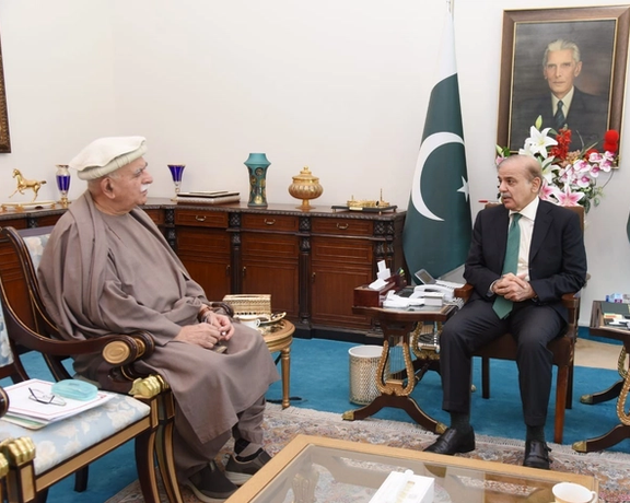 اڅکزي له شهباز شریف نه د عمران خان د طبي معاینې لپاره د باوري ډاکټرانو استولو غوښته کړې