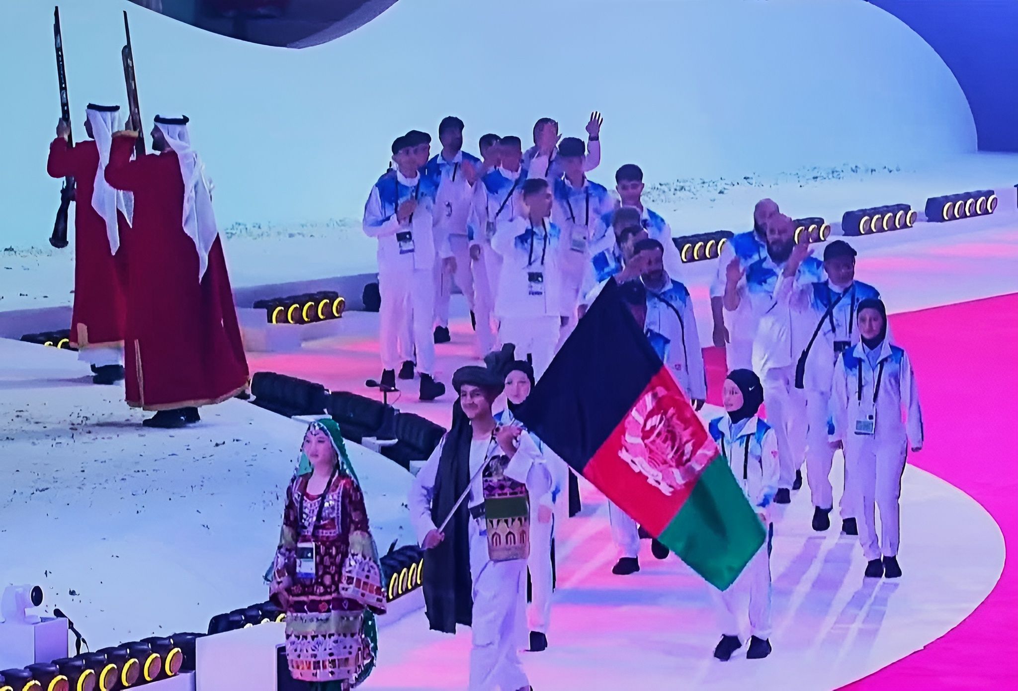 آغاز رسمی بازی‌های آسیایی جوانان ۲۰۲۵؛ رژه‌ کاروان ورزشی افغانستان با پرچم‌داری سدیس سکندر