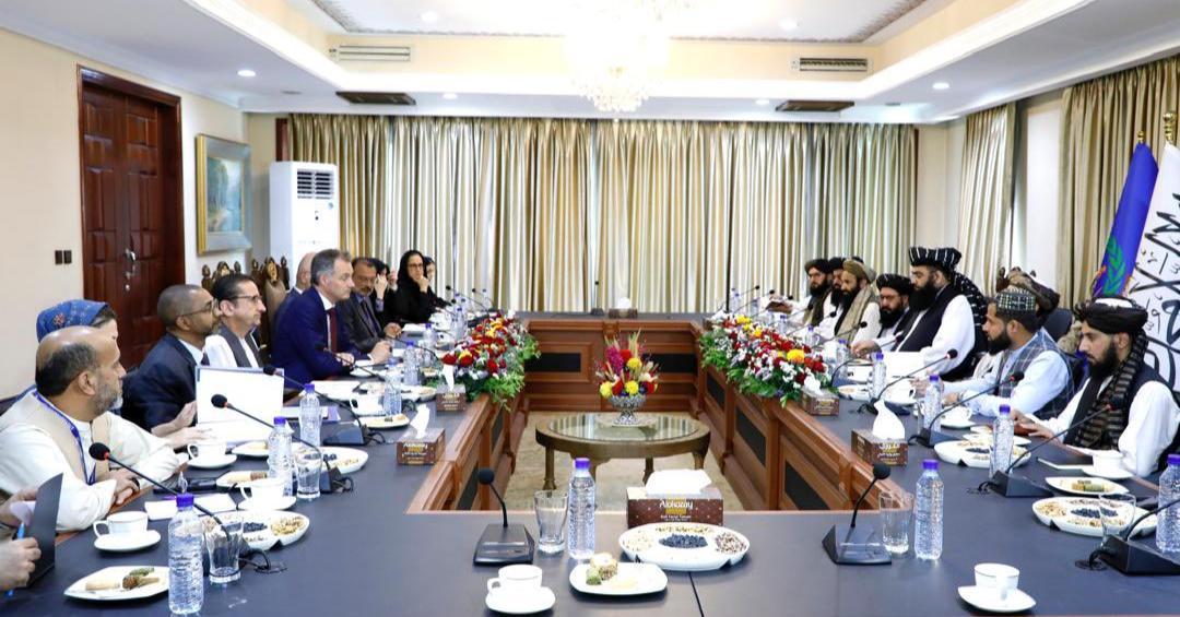 د طالبانو د کډوالو وزیر او د ملګرو ملتونو چارواکو د افغان کډوالو پر ستونزو خبرې کړې