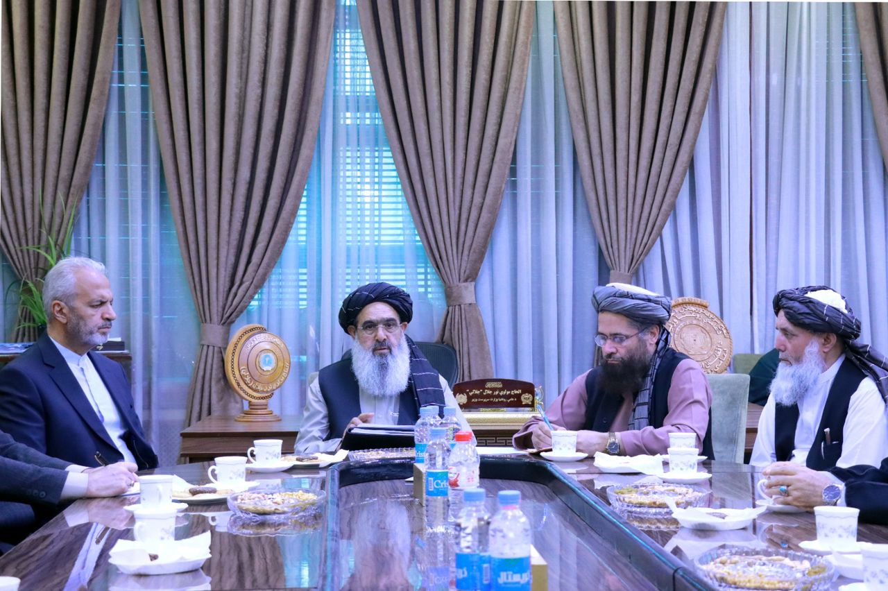 ایران د افغانستان له روغتیايي سکتور سره د دوامدارې همکارۍ ډاډ ورکړی