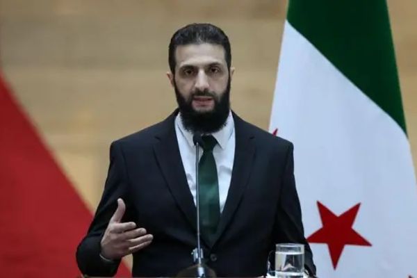 احمد الشرع: امریکا په سوریه کې د پانګونې لیوالتیا لري