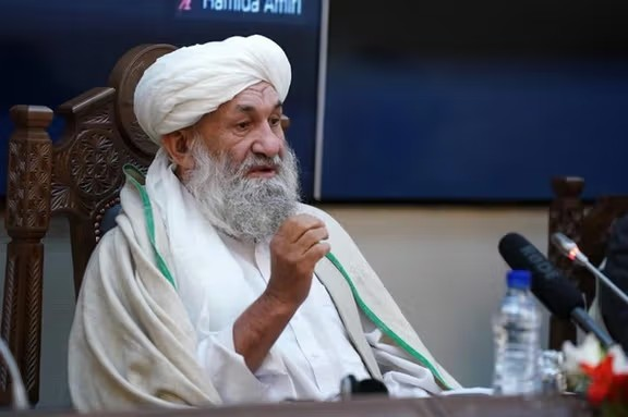 ملاحسن اخوند په خپل اختریز پیغام کې د کډوالو او اړمنو کسانو د لاسنیوي غوښته کړې ده