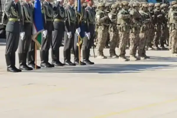 روسیه او ازبکستان د افغانستان پولې ته نږدې ګډ پوځي تمرینونه کوي
