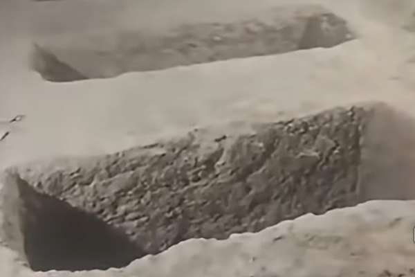حالوش: دستکم ۱۷ مهاجر افغان در مرز ایران بر اثر تشنگی جان باختند
