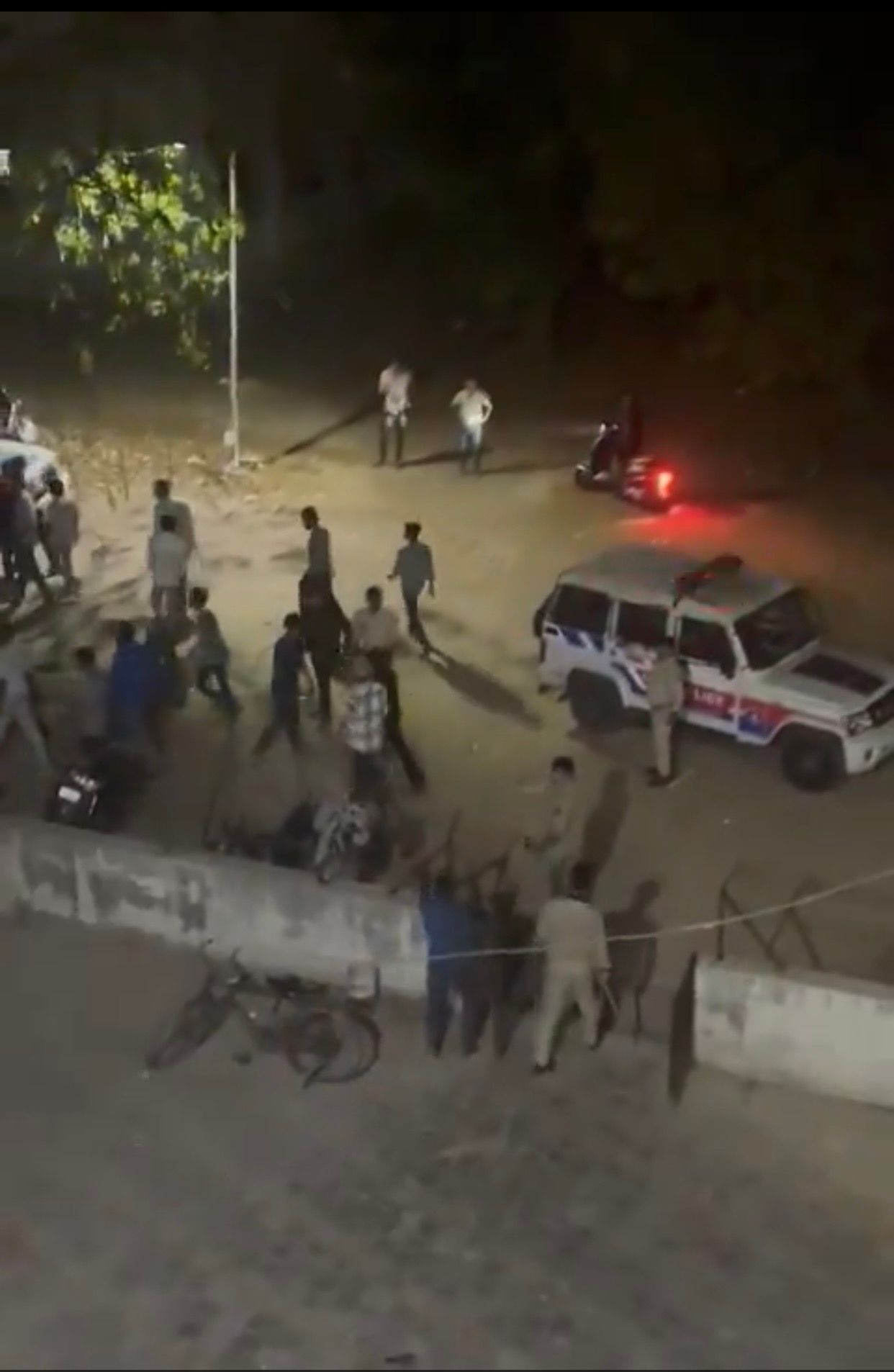 وزارت خارجه هند از تلاش‌ها برای بازداشت عاملان حمله به دانشجویان خارجی در گجرات خبر داد