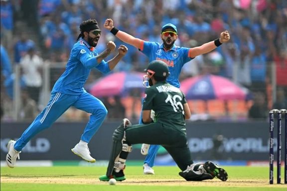 هندوستان در مهمترین مسابقه جام جهانی ٥٠ آوره کریکت، پاکستان را شکست داد