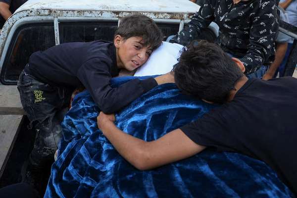دستکم ۱۴۰ نفر در حملات اسرائیل در غزه کشته شدند