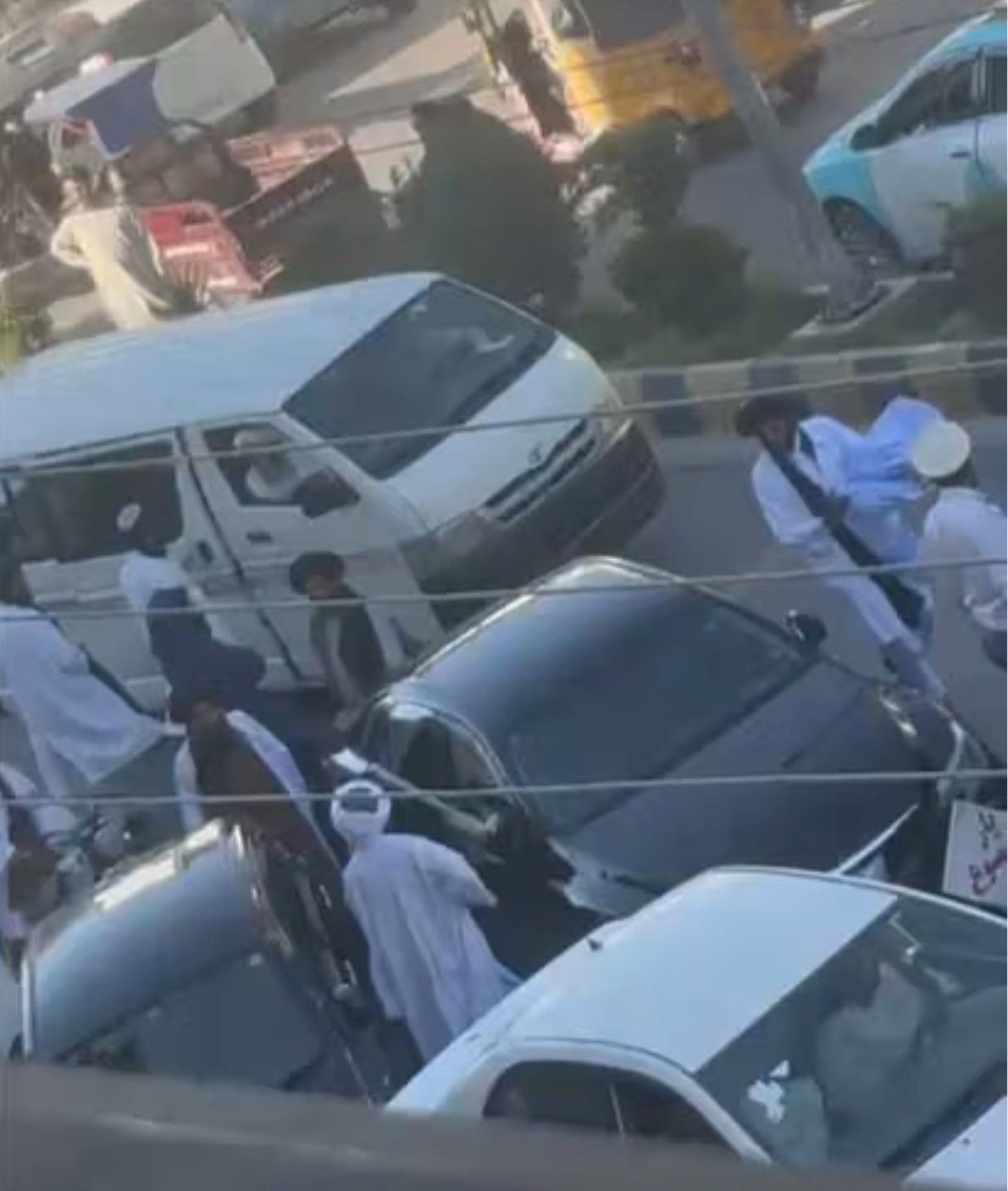 د هرات خلکو پر ښځو د طالبانو د محدودیتونو زیاتوالی «له کرکې ډک چلند» وباله