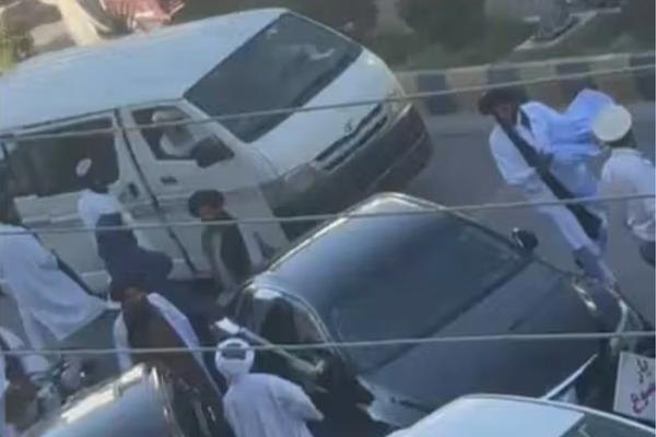 د هرات خلکو پر ښځو د طالبانو د محدودیتونو زیاتوالی «له کرکې ډک چلند» وباله