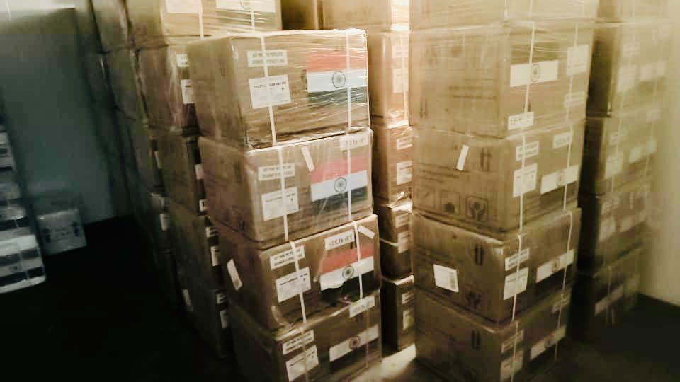 هند افغانستان ته ۲،۵ ټنه د سرطان ضد درمل استولي