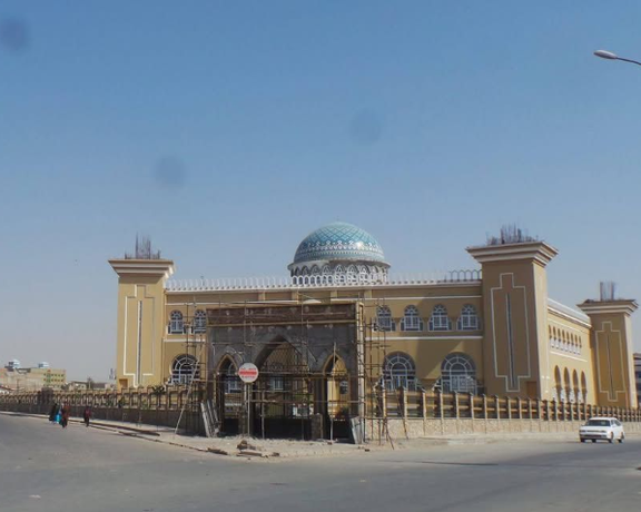 السلطات تعلن توقّف العمل بالمشاريع المسماة باسم الملا محمد عمر في قندهار