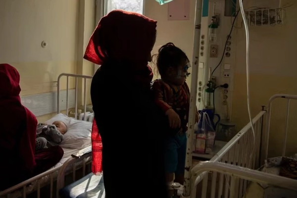 Nearly 5 Million Mothers & Children Malnourished In Afghanistan, Says UN