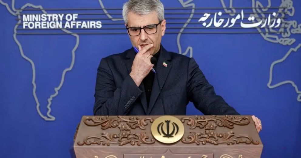 د امریکا او ایران ترمنځ د خبرو شپږم پړاو په عمان کې ترسره کېږي ...
