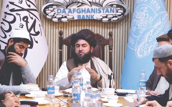 طالبانو له خصوصي بانکونو غوښتي چې په بهر کې پانګونې کمې کړي