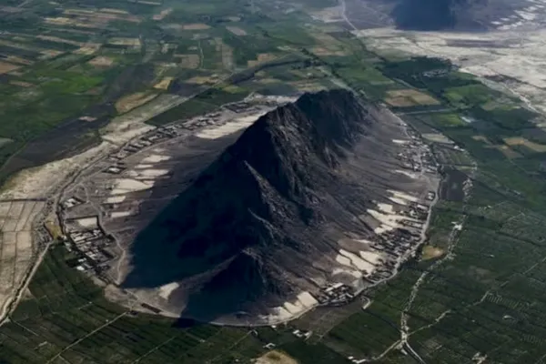 قزاقستان په افغانستان کې د کميابو فلزاتو د را اېستلو ارزونه کوي