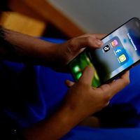 جمهوری اسلامی یک بلاگر زن افغان را به اتهام «توهین به زنان ایرانی» بازداشت کرد