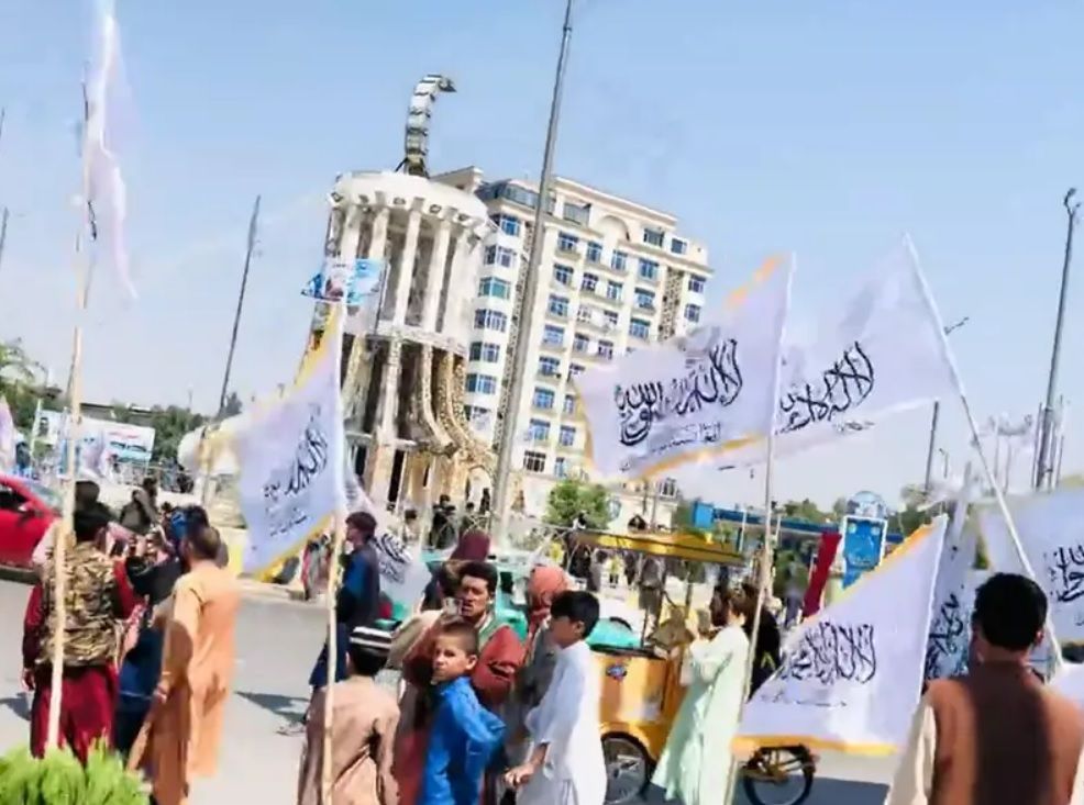 Forceful Decorations in City, Teachers Facing Threats Mark 3rd Anniversary of Taliban Rule