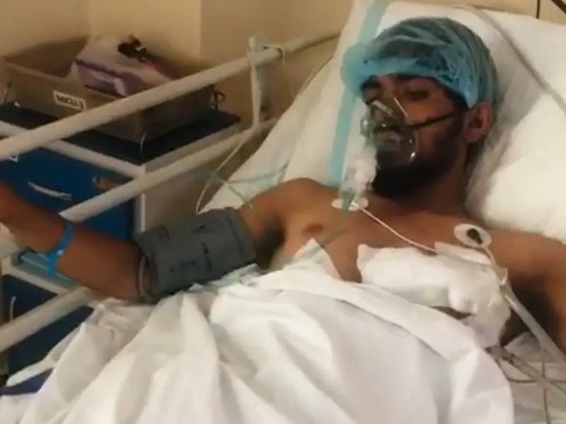 کارمند پیشین امنیت ملی می‌گوید طالبان برادرش را با ضربات چاقو شدیداً زخمی کرده‌اند