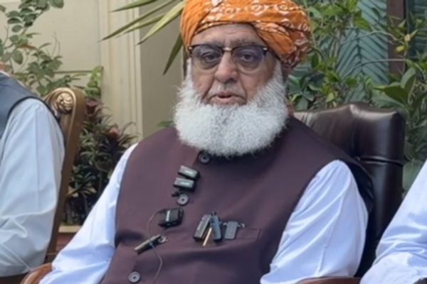 مولانا فضلالرحمان: قبایلي سیمې د طبیعي زېرمو لپاره له خیبر پښتونخوا بېلېږي