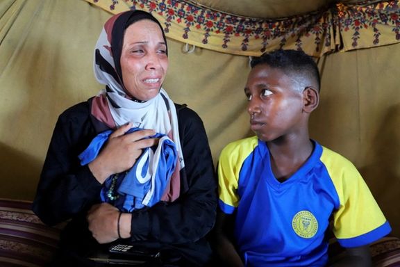 دعا همسر سلیمان و پسرش در حال سوگواری