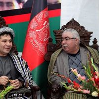 د عبدالرشید دوستم په نه حضور کې نظامالدین قیصاري ځان د جنبش ګوند رييس اعلان کړ