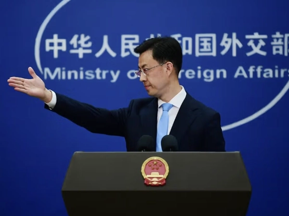 الصين تدعو مجدداً لحوار بين طالبان وباكستان لحل التوترات