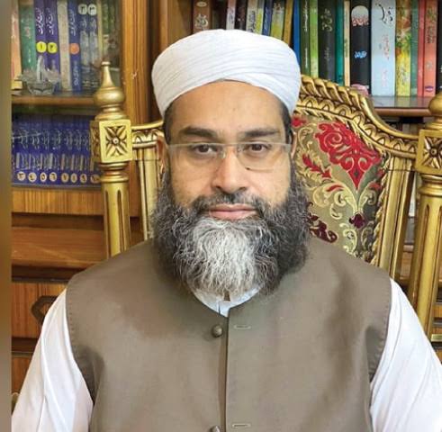 طالبانو ته د پاکستان د علماو شورا مشر: له هنده وپوښتئ چې د هغوی څه حشر و؟