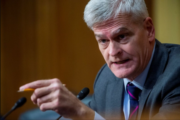 سناتور بیل کسیدی: روح موسیقی شاگردان انستیتوت ملی موسیقی افغانستان را به آزادی رساند