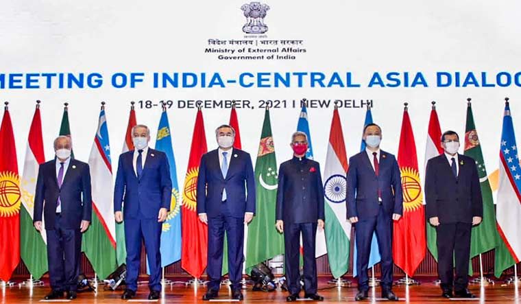 همزمان با نشست اسلام‌آباد؛ تاکید هند و کشورهای آسیای میانه بر حکومت فراگیر در افغانستان