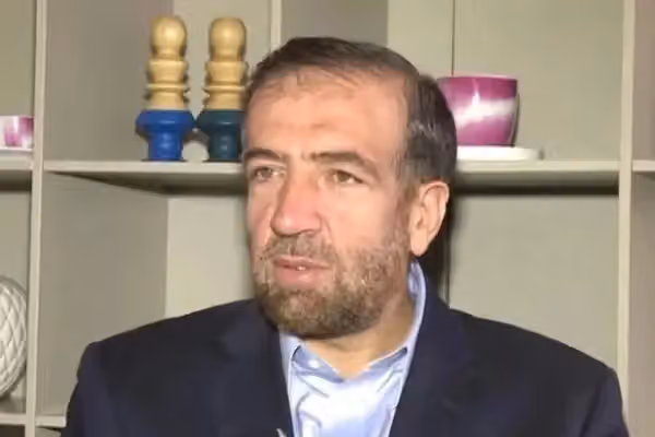 فضل احمد معنوي وايي د طالبانو د «شرطې» قانون له حنفي فقې سره په ټکر کې دی