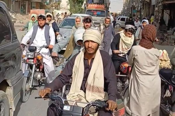 د بلوچستان په چمن ښار کې د پرلتوالو د نیول کېدو خلاف لاریون شوی