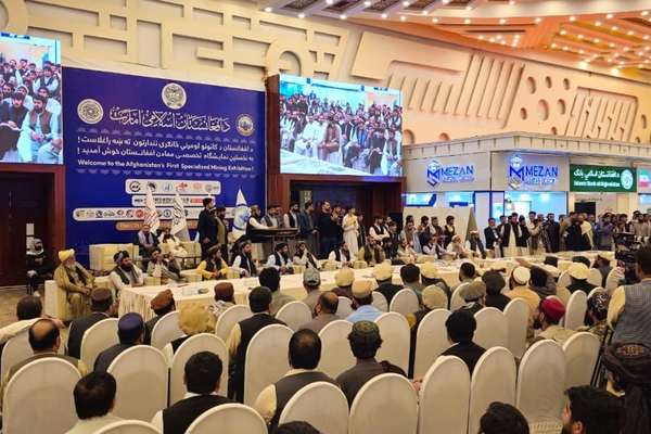 د طالبانو د کانونو وزارت: د درېیو ولایتونو قیمتي ډبرې په ۱۴۱ میلیونه افغانۍ وپلورل شوې