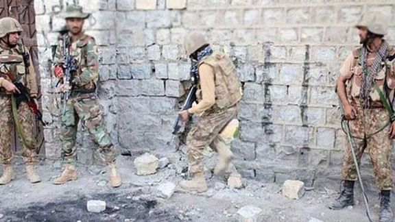 د پاکستان پوځ: د خېبرپښتونخوا په بېلابېلو سیمو کې مو ۱۵ وسله وال وژلي دي