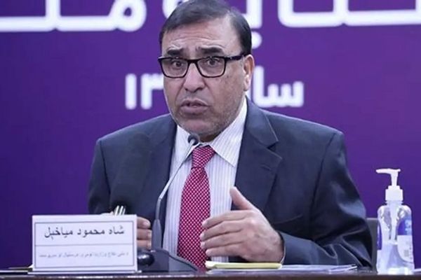 شاه محمود میاخېل: «جنګي جنایتکاران» د خپلو ګټو لپاره افغانستان پر پاکستان پلوري