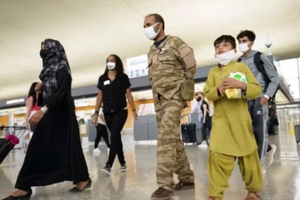 Reports Of US Travel Ban Leave Afghan Allies In Limbo Amid Pakistan’s Crackdown