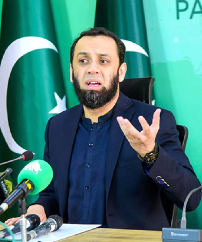 عطاالله تارړ: پاکستانی ولس به تر هغه ارام ونه‌کړي چې خپل دوښمنان یې له‌منځه نه وي وړي