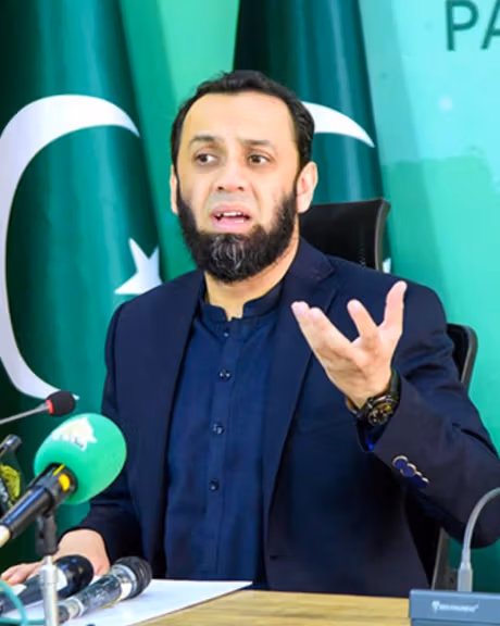 عطاالله تارړ: پاکستانی ولس به تر هغه ارام ونهکړي چې خپل دوښمنان یې لهمنځه نه وي وړي