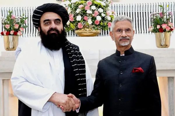 هند حدود ۱۶ میلیون دالر به افغانستان کمک میکند