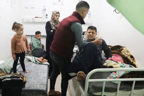 تنکی فلسطینی ځوان رمضان بسال د روغتون بستر کې د څملاستلو پر مهال